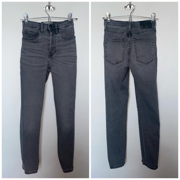 Everlane | High-Rise Slim Straight Cigarette Ankle | Washed Black - Picture 1 of 9